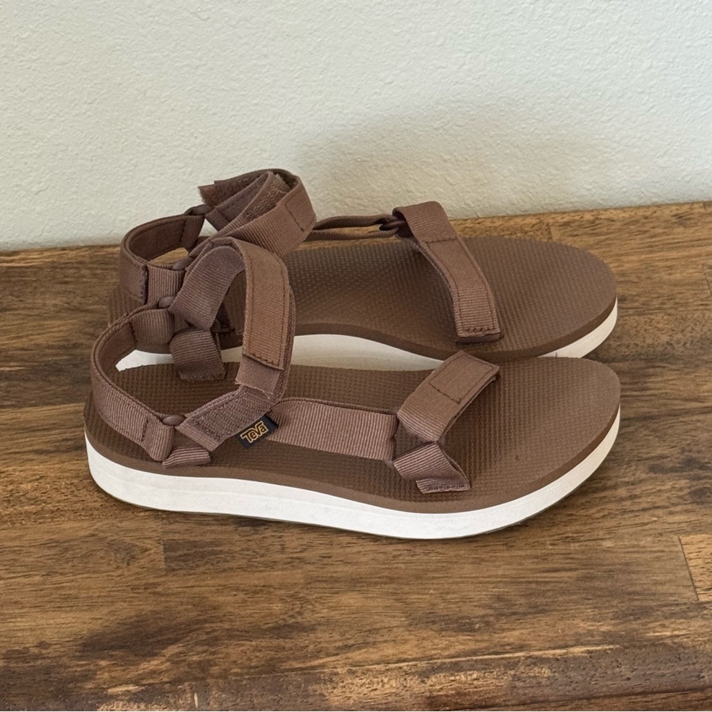 Teva Brown Sandals